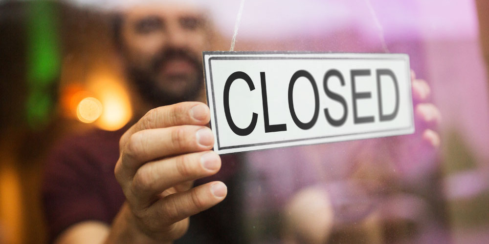 LICENZIAMENTI COLLETTIVI, CHIUSURE AZIENDALI. QUALI SOLUZIONI PER LE IMPRESE IN DIFFICOLTÀ.