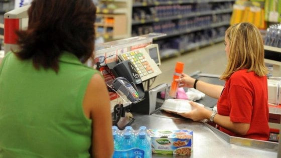 CASSIERA DI SUPERMERCATO VITTIMA DI RAPINA E RESPONSABILITÀ DEL DATORE DI LAVORO EX ART. 2087 COD. CIV.